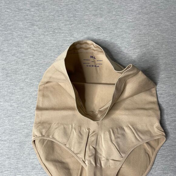 Shapermint Women's High-Waisted Seamless Sculpting Faja Shaper Brief Panty - Picture 4 of 4